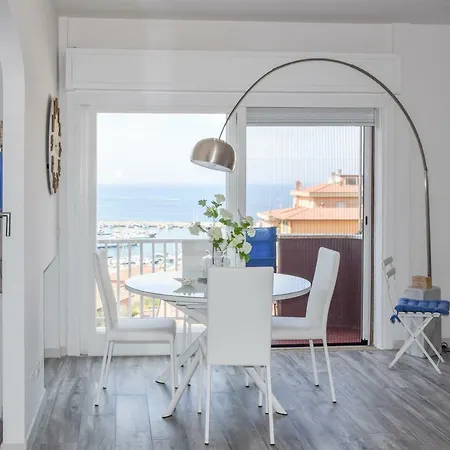 דירה Casa Di Martina *